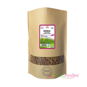Bolsa de 1kg con contenido de Mora blanca deshidratada de la marca EcoAndes. El envase es de papel kraft con ventana transparente que muestra el contenido, etiqueta frontal con información nutricional, certificaciones ecológicas, sin gluten y sello de "envasado artesanal".