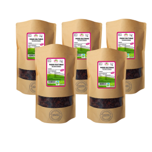 Bolsas de 1kg con contenido de Pasas sultana de la marca EcoAndes. El envase es de papel kraft con ventana transparente que muestra el contenido, etiqueta frontal con información nutricional, certificaciones ecológicas, sin gluten y sello de "envasado artesanal".