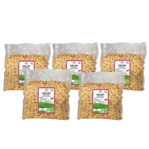 5 Bolsas de 1kg de Avellana tostada y troceada de la marca EcoAndes. El envase es de papel transparente que muestra el contenido, etiqueta frontal con información nutricional, certificaciones ecológicas, sin gluten y sello de "envasado artesanal".